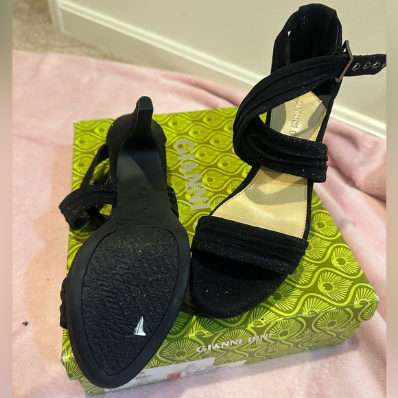 Gianni Bini Black Shimmer Shannon Heels 9.5M - Picture 4 of 8